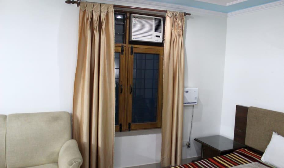 Prasanna Inn Rishikesh Bagian luar foto