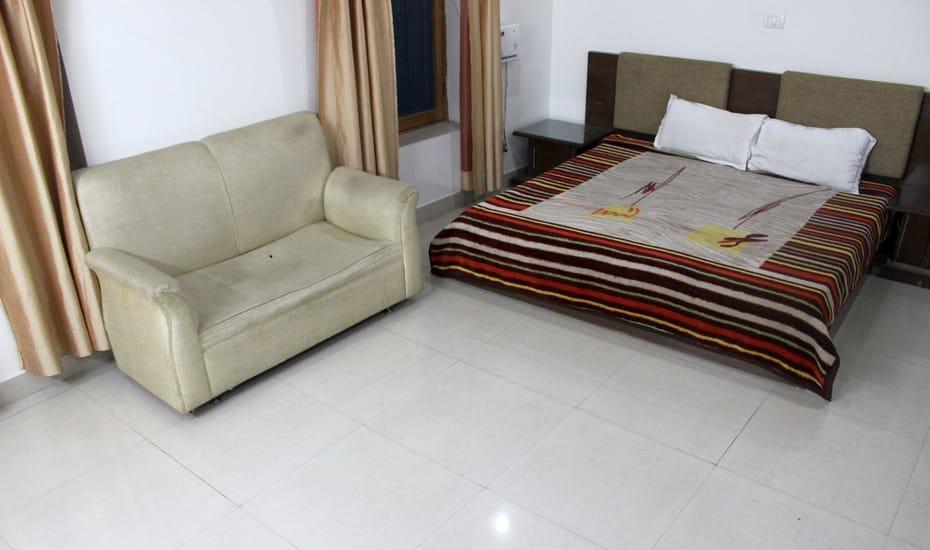 Prasanna Inn Rishikesh Bagian luar foto