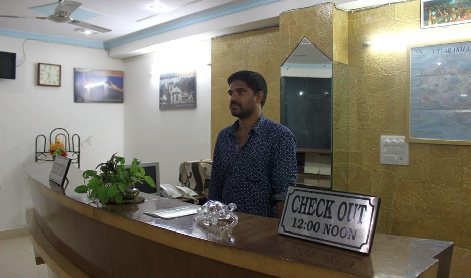 Prasanna Inn Rishikesh Bagian luar foto